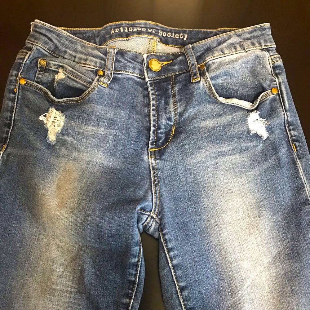Articles of Society Skinny Jeans Size 26 Distressed